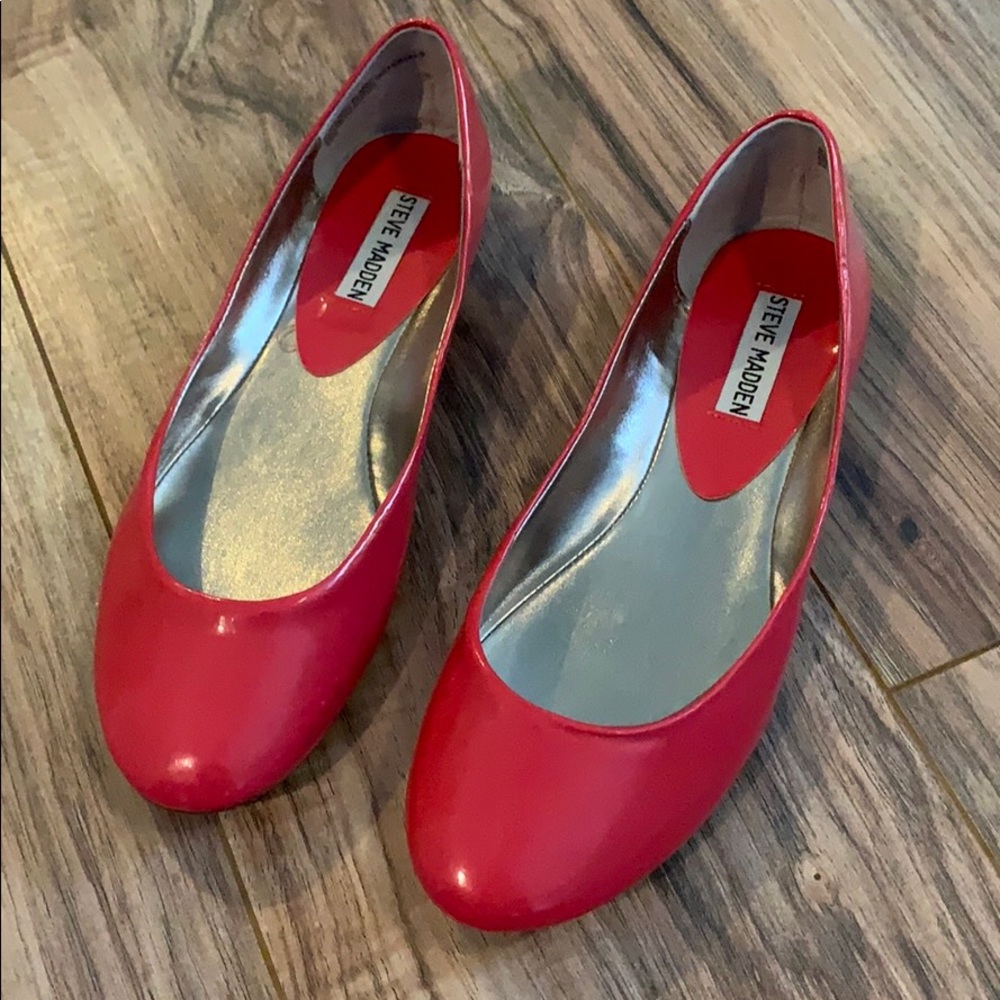 Steve madden coral patent flats